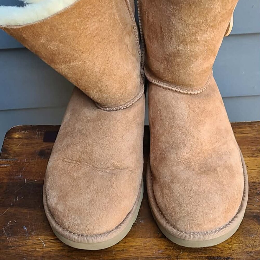 UGG Chestnut Suede Shearling Bailey Button Boots … - image 4